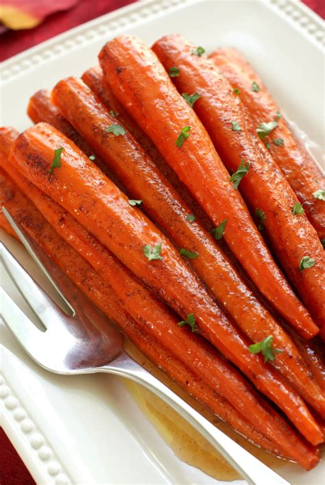 These Cinnamon Butter Carrots Are Almost Too Easy To Make — And Smell