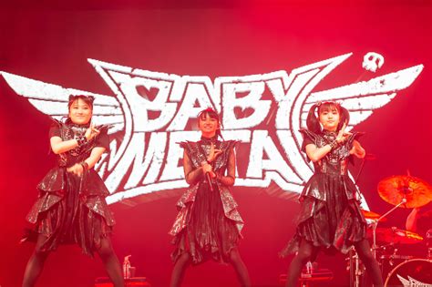 Photos Babymetal Brings Bouncy Head Banging Pop Metal To Chicago