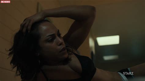 Monica Raymund Nua Em Hightown