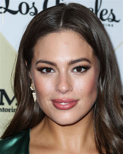Ashley Graham Ashley Graham Nude Onlyfans Leaks The Fappening Photo Fappeningbook