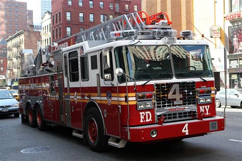 Fdny Fire Truck Model Twh Collectibles Leesburg