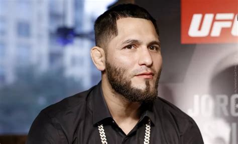 Masvidal will lose ufc 261 rematch with usman unless he 'switches up his style'. Is UFC Jorge Masvidal Dating Now? His Children, Height, Record & Facts