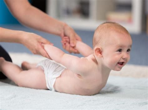 Baby Growth The Benefits Of Baby Massage Loving Parents