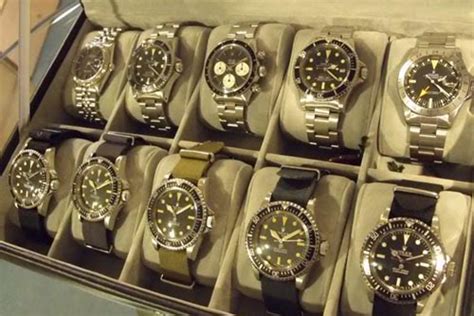 Here in hk you will only see sport models in pm, i've checked the window of more than 20 ads. Incredible Collection Of Vintage Rolex Sports Watches For ...