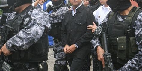 Francisco Flores Seguirá Detenido En Bartolinas Dan La Prensa Gráfica