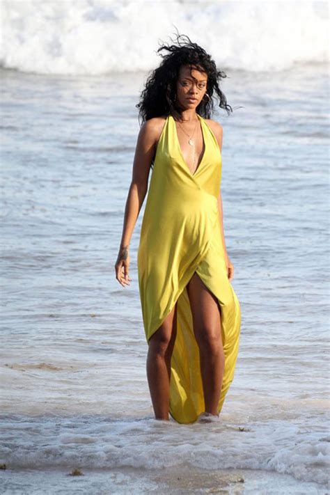 Rihanna On The Beach In Barbados Hawtcelebs