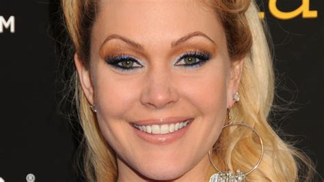 Shanna Moakler Stuns In Crop High And Leggings Showbizztoday