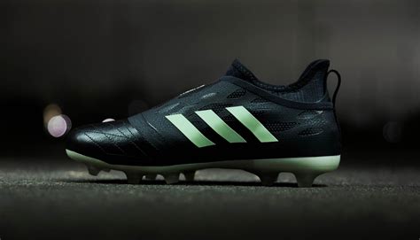 Adidas Launch The Glitch 18 Nocturnal Skin Soccerbible