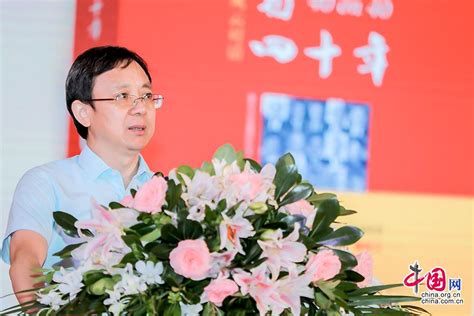 If still can not solve the problem as described above, please enter mailbox forum to inform us , we will solve the problem for you as soon as possible. 《40人看40年：中美外交风云对话》新书分享会在2020上海书展举行 _ 图片中国_中国网