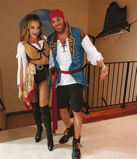 40 Sinfully Sexy Couples Halloween Costumes For 2021