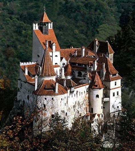 The Intriguing Dracula Castle In Transylvania Castle Dracula