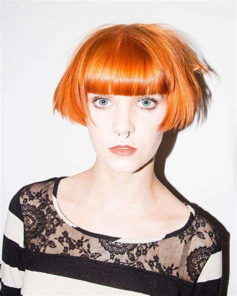 Super Short Ginger Bob Capelli Capelli Colorati Frangetta Corta