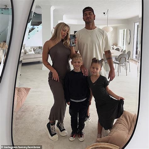 Tammy Hembrows Son Refers To Her Fiancé Matt Poole As Dad In A School Project Daily Mail Online