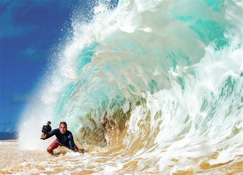 Hawaii Photographer Finds Fine Art In Massive Pacific Waves Hawaii