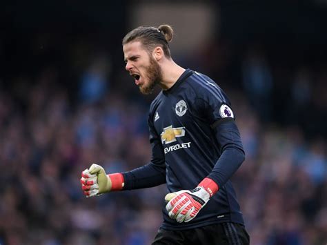 I kind of despise everyone on twitter who's hating on my little david degea right now. David De Gea - Manchester United | Player Profile | Sky ...