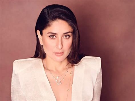 Learn The New Way To Wear Your Necklaces Like Kareena Kapoor Times Of