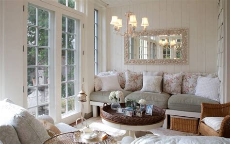 Room Decoration Tips for your Small Apartment