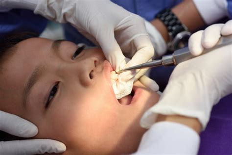 5 Cara Mengobati Sakit Gigi pada Anak - SEKOLAH PRESTASI GLOBAL