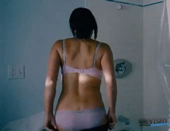 Hot barely legal brunette lapdance & titjob. Booty Shake Nude Gif - XXX PHOTO