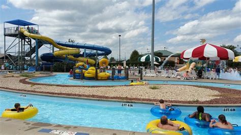 See more of tie breaker family aquatic center on facebook. Water slides - Foto van Tie Breaker Family Aquatic Center ...