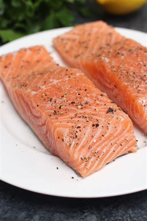 Serve it as the main because i cook salmon so often, i've experimented with many different temperatures and cooking times. How Long to Bake Salmon - TipBuzz