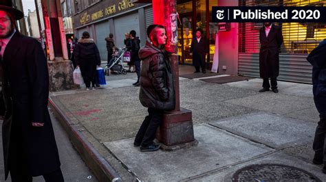 New Yorks Hasidic Communities Hit Hard By Coronavirus The New York Times