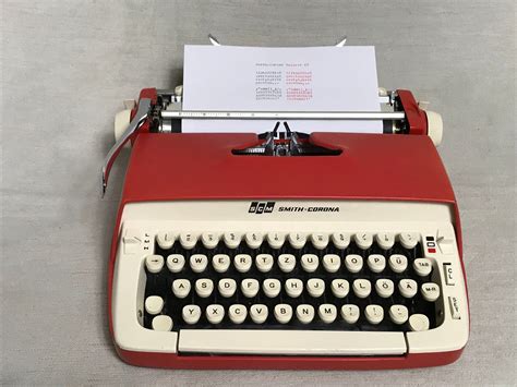 Vintage portable mechanical typewriter Smith-Corona Galaxie 6 T