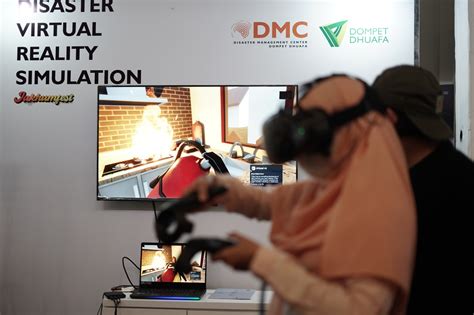 The Thrill Of Trying Disaster Virtual Reality Simulator Dompet Dhuafa