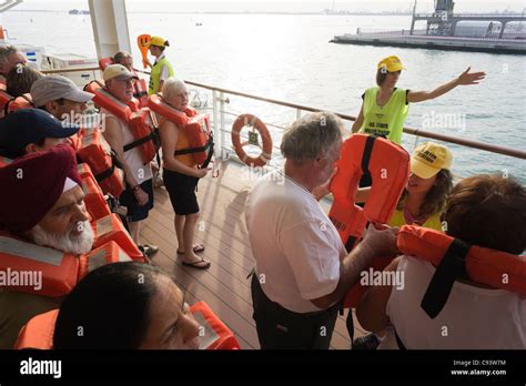 Msc Armonia Cruise Ship Life Hi Res Stock Photography And Images Alamy