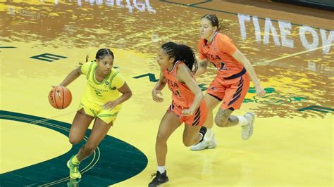 oregon women s basketball defeats utsa 61 48