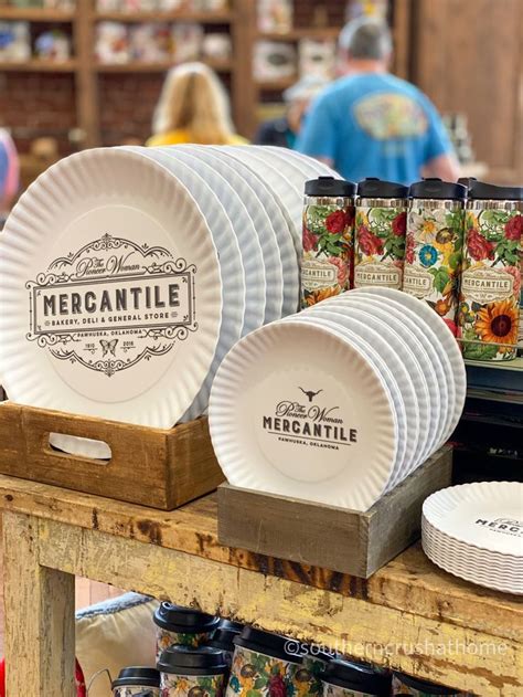 The pioneer woman ree drummond opened the mercantile in 2016. The Pioneer Woman's Mercantile ~ DIY Home Decorating ...