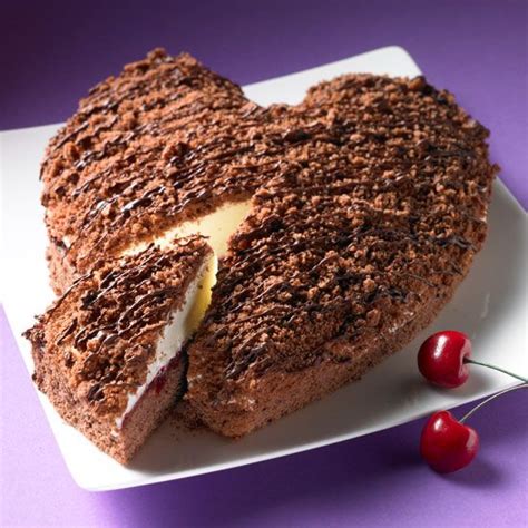 Oetker präsentiert in diesem buch viele kleine und große versuchungen in zartbitter, vollmilch oder weiß. Schokokuchen Mit Kirschen Dr Oetker - Geburtstagstorte