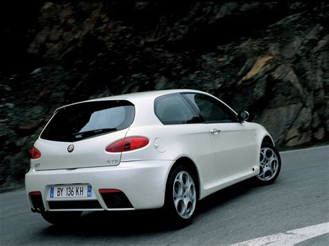 The alfa romeo 147 (type 937) is a small family car produced by the italian automaker alfa romeo from 2000 to 2010. ALFA ROMEO 147 GTA specs & photos - 2003, 2004, 2005 ...
