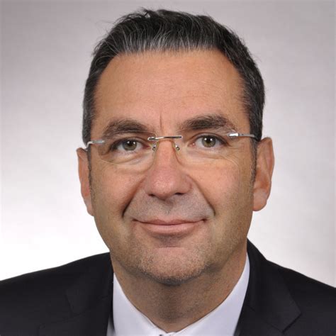 Deutsche bank norisbank and berliner bank apps come to windows. Ralph Hornberg - Berater regionale ...