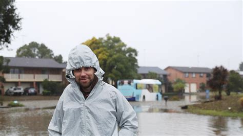 Nsw Weather Singleton Bracing For Worst Overnight Flood Risk For