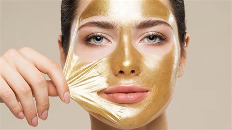 Why You Should Skip That Peel Off Face Mask In Your Beauty Drawer