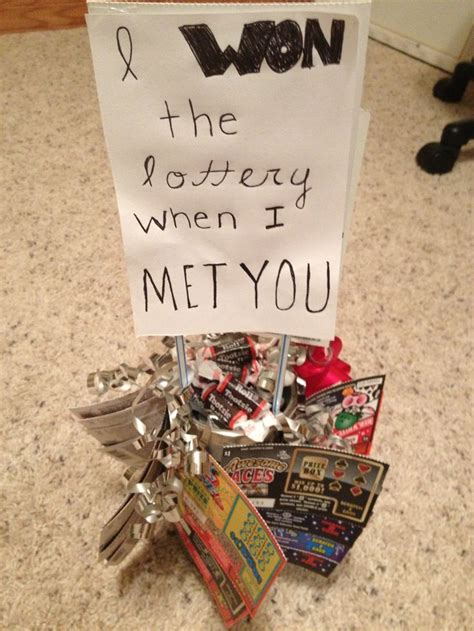 Ideas are included for keepers of dogs, cats, fish, reptiles, and rodents. Homemade boyfriend gift #boyfriend #anniversary #DIY # ...