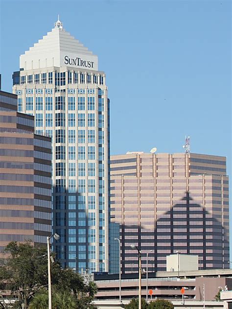 Suntrust Tower Wins New Deal In Downtown Tampa Office Shuffle Tampa