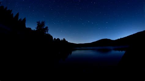 Download Wallpaper 2560x1440 Lake Dark Night Starry Sky