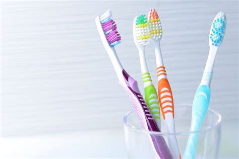 أفضل فرشاة أسنان مع الأنواع والأسعار الكهربائية تجميلي