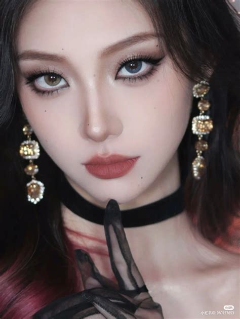 Pin By 𝐋σ𝐥ℓу On ᧁׁꪱׁׅꭈׁׅᥣׁׅ֪ Choker Necklace Makeup Necklace