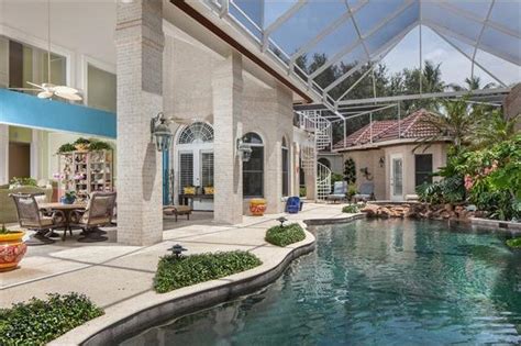 Pictures of judge judy's homes. Judge Judy Buys $8.6M Mansion After Listing Her $11M ...