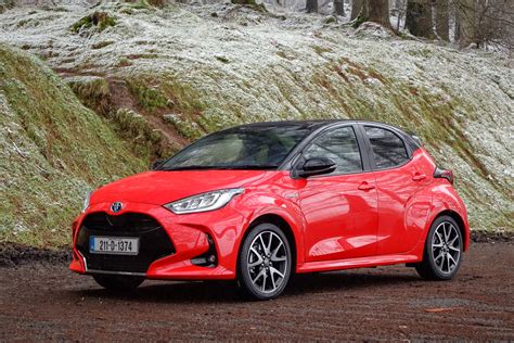 Toyota Yaris Hybrid 2021 Reviews Complete Car