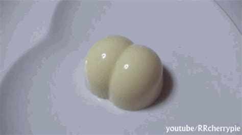 Butt Shaped Dessert Twerks When You Jiggle It Huffpost
