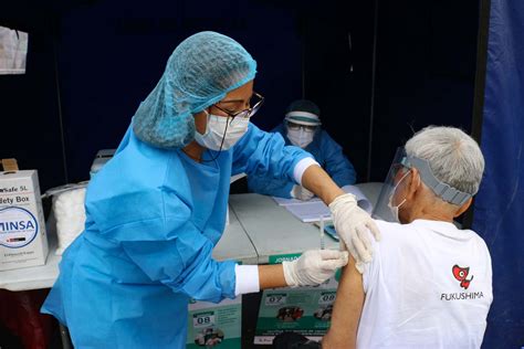 Peru coronavirus update with statistics and graphs: Perú inicia vacunación contra 26 enfermedades y entrega ...