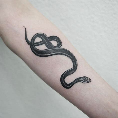 What does snake tattoo mean? Best Snake Tattoos Designs Ideas // July, 2020 | Small ...