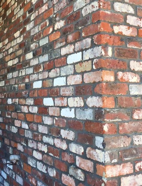 Recycled Brick Wall Charcoal Grey Mortar Innova Builders Recycled