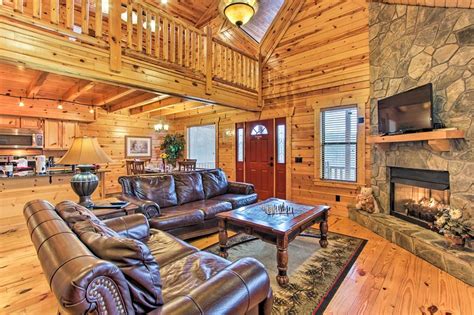 New Cabin Bordering Smoky Mountain National Park Updated 2019