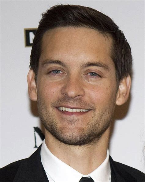 Tobey Maguire 2018 Haircut Beard Eyes Weight Measurements Tattoos