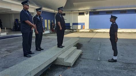 Balai polis muar, muar, 84000, malaysia. Pemeriksaan PTKPN A117 Balai Polis Batu Pahat - YouTube